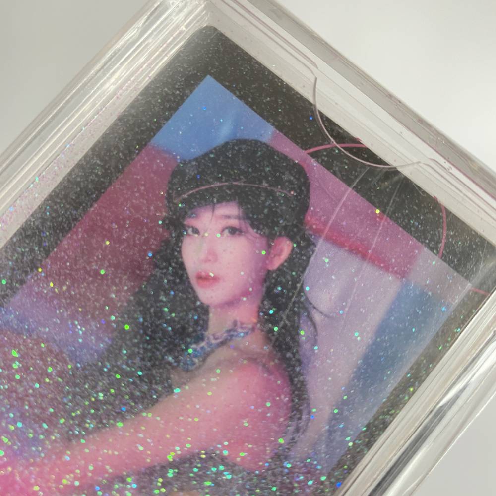 STAYC 2ND MINI ALBUM 'YOUNG-LUV.COM' OFFICIAL MD - GLITTER